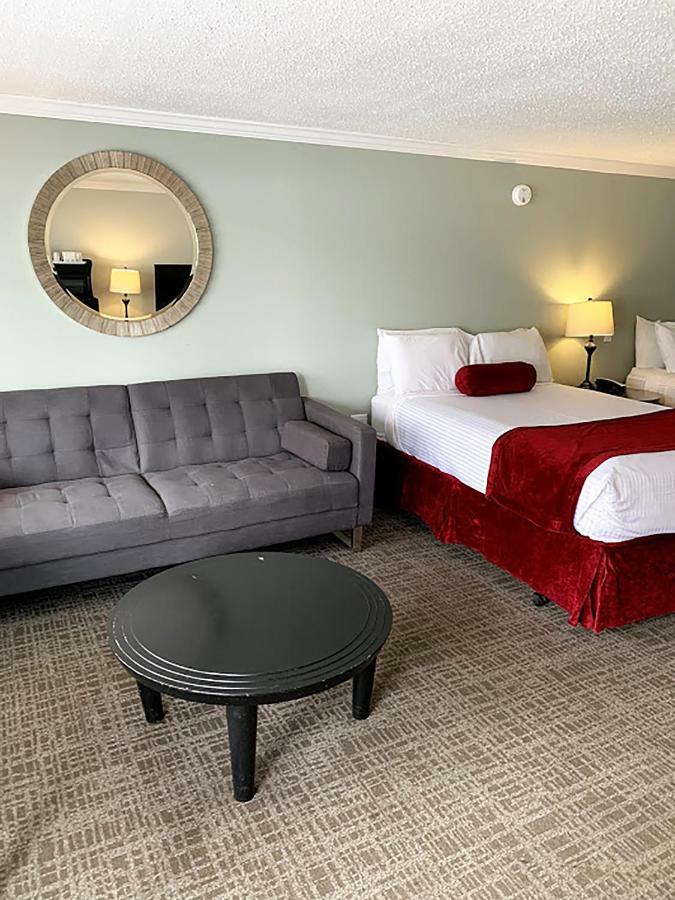 Town N Country Family Resort Уест Ярмут Екстериор снимка
