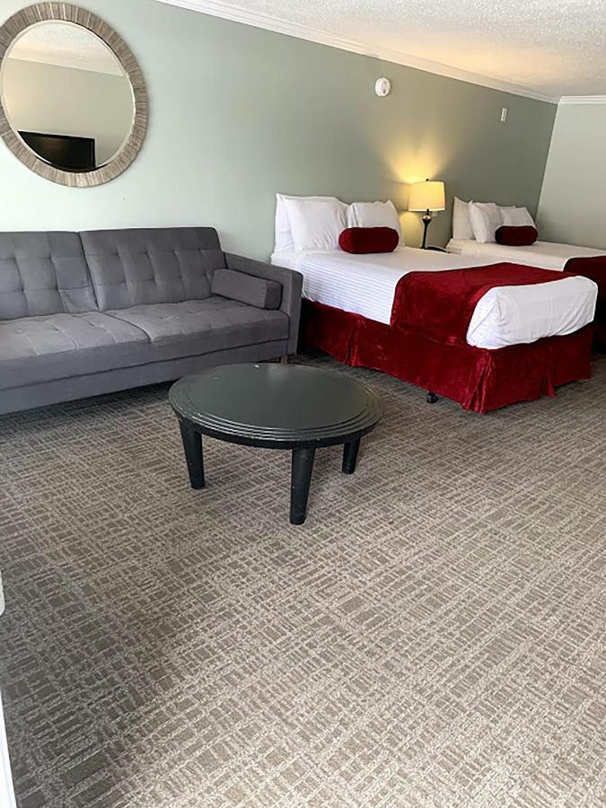 Town N Country Family Resort Уест Ярмут Екстериор снимка